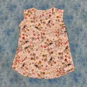 Pleione NWOT Sleeveless Floral Shirt